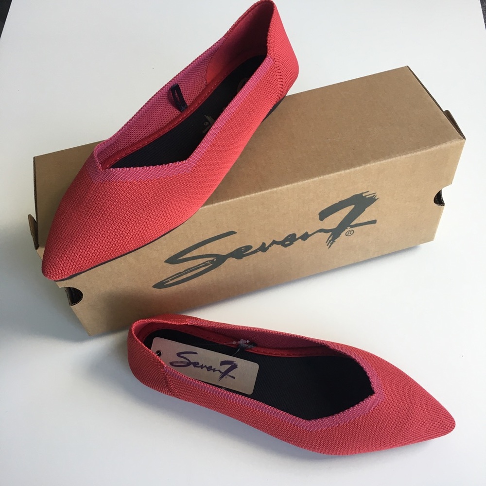 NWT Seven7 Elsa Red/ Pink Pointy Toe Canvas Flat - Picture 2 of 11